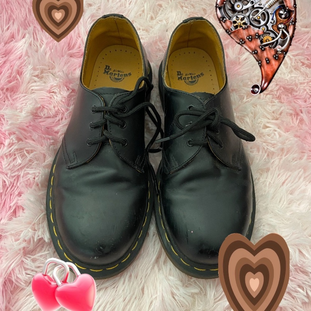 Low Top Doc Martens